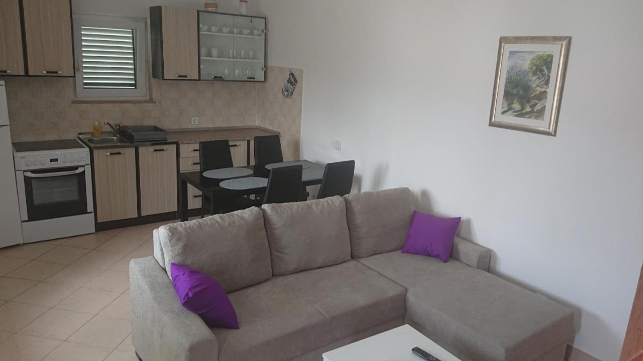 Morepal Apartment Rijeka Exterior photo